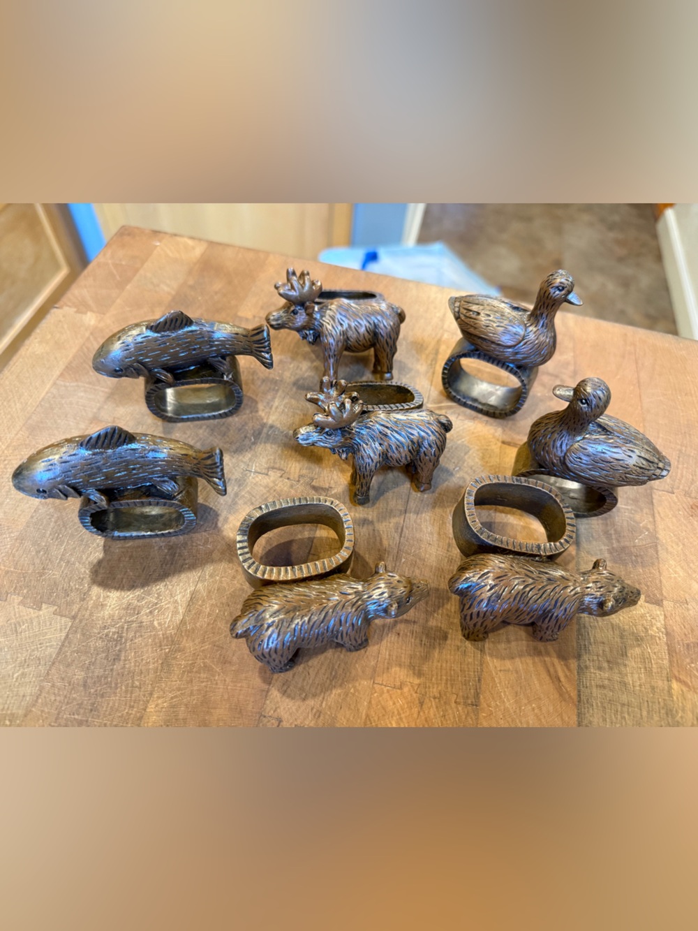 Rustic Resin Forest Animal Napkin Ring Set of 8 Fish, Ducks, Moose Lodge Decor